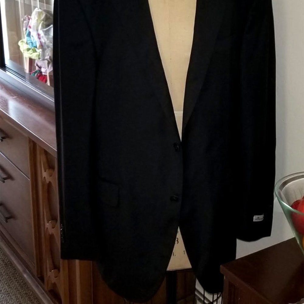 $745 NWT Peter Millar Black Sport Blazer 46T. Canada.